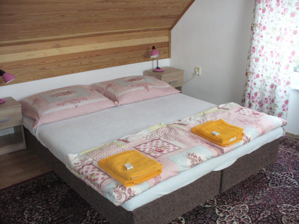Penzion Jarka Lednice Room photo